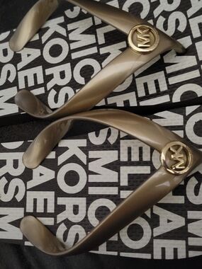 Michael Kors Taupe Flip Flop Sandals with Gold Logo